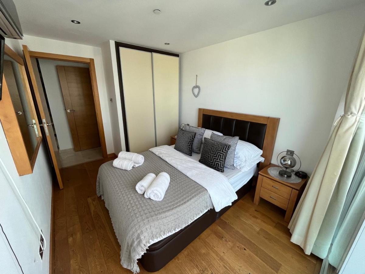 Ocean Village Lovely 2 Bedroom Apartment Gibraltar Zewnętrze zdjęcie