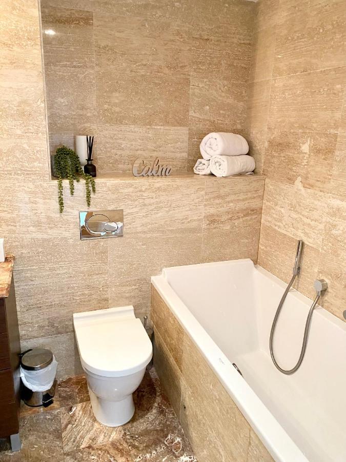 Ocean Village Lovely 2 Bedroom Apartment Gibraltar Zewnętrze zdjęcie