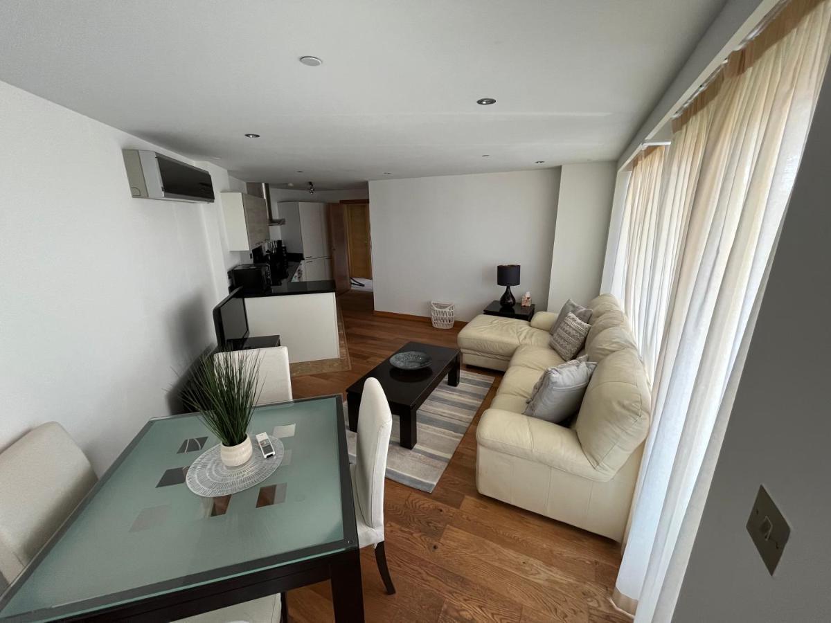 Ocean Village Lovely 2 Bedroom Apartment Gibraltar Zewnętrze zdjęcie