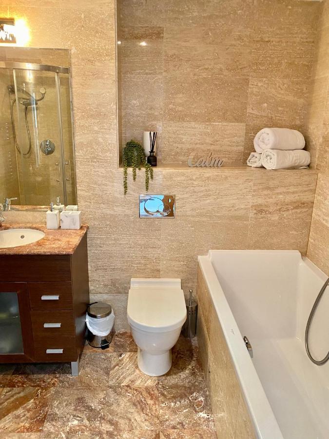 Ocean Village Lovely 2 Bedroom Apartment Gibraltar Zewnętrze zdjęcie